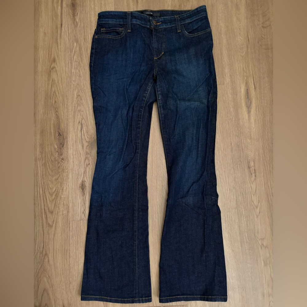 Joe's Jeans | Petite Bootcut Luelle